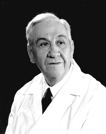 Dr Alfonso Queipo de LLano Buitrón Médico Traumatólogo en Málaga